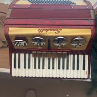 Strumenti musicali fisarmonica