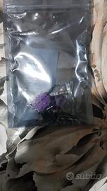 Connettore viola per i fari 