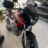 Tamaha tdm 850
