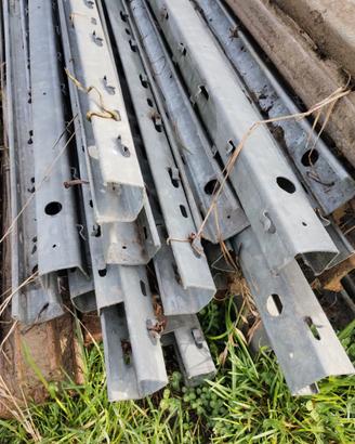 Pali zincato cm 300 per vigneto