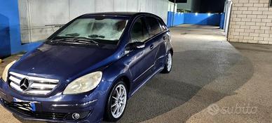 Mercedes Classe B200