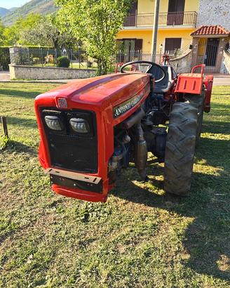 trattore agricolo antonio carraro 