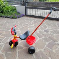 Triciclo smoby di cars