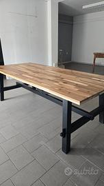 Tavolo Ikea SKOGSTA 