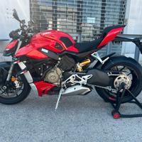 Ducati Streetfighter V4