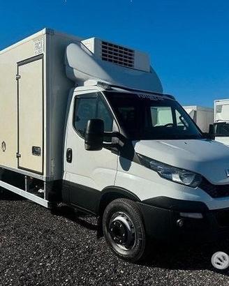 Iveco daily 72C15 cella 5.20mt e sponda 2017 E5