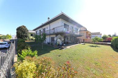 VILLA SINGOLA A ROVERBELLA