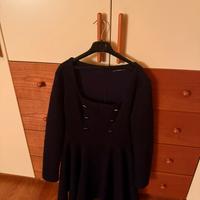 Vestito nero elegante da donna