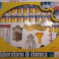 Laboratorio di chimica 
