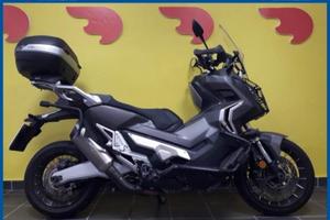 HONDA X-ADV 750 Garantito e Finanziabile