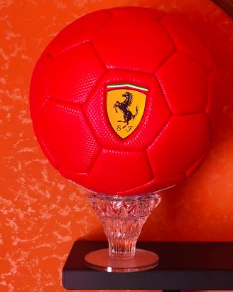 Pallone piccolo Scuderia Ferrari + Supporto