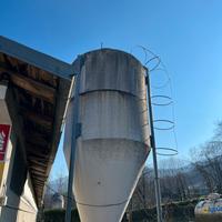 Silos 120 q usato