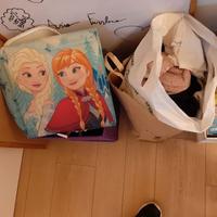 Oggetti e vestiti bambini