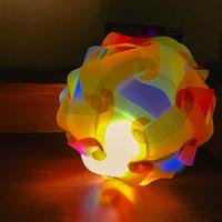 Lampada design moderna da tavolo