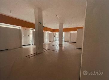 Immobile commerciale