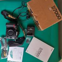 NIKON D7000 solo body 