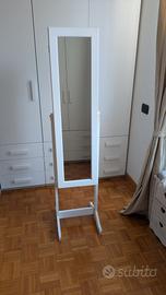 specchio porta gioielli 