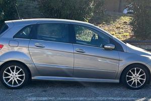 MERCEDES CLASSE B