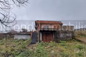 Villetta singola da ristrutturare a Mascali