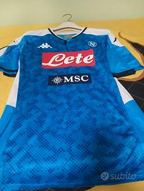 sport maglia calcio napoli firmata