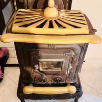 Stufa a legna ghisa Parlor