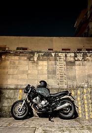 Moto Yamaha Diversion - Cafe Racer