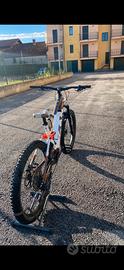 E-BIKE HUSQVARNA HC8