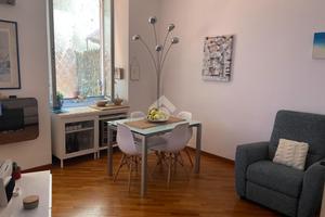 4 LOCALI A GENOVA