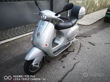 vespa et4 150