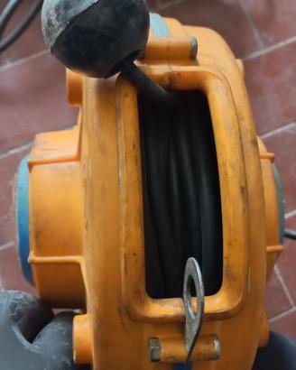 Lampada con arrotolatore