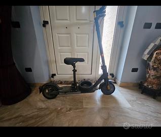 monopattino elettrico xiaomi