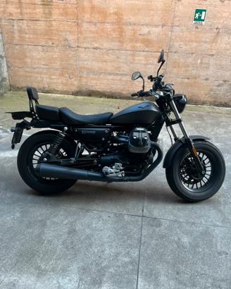 Moto guzzi  V9 Bobber