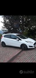 Ford Fiesta 1.5 TDCi 75cv neopatentati 