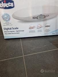 bilancia neonati