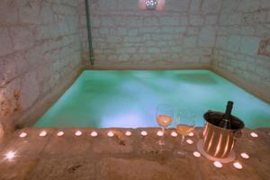 OSTUNI-via pisacane-45mq-ristrutturato-charme