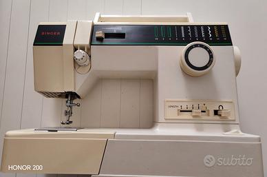 Macchina da cucire Singer 9008