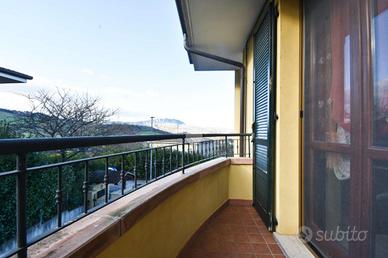 3 LOCALI A MONTESCUDO - MONTECOLOMBO