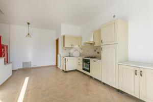 4 LOCALI A FONTE NUOVA