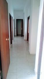 Quadrilocale fuorigrotta p.zza italia