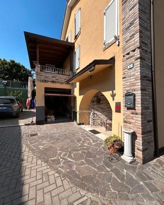 Rif. 5472 Porzione di casa zona santa croce