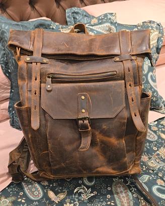 Zaino in vero cuoio hand made in Thailandia