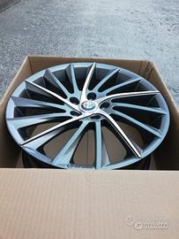Cerchi in lega Alfa Romeo Giulietta TURBINA 18"