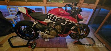 Ducati Streetfighter V4 - 2020
