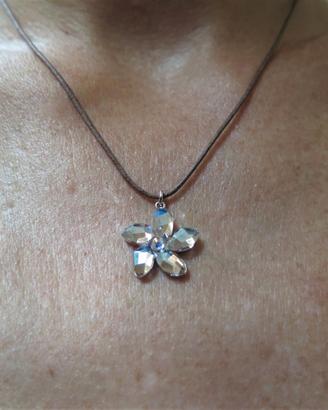 Collana pendente con fiore rosato Swarovsky