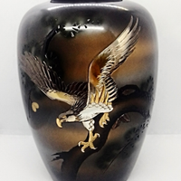 Antico Vaso bronzo giapponese aquila
