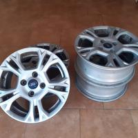 Cerchio in lega R16 Ford B Max