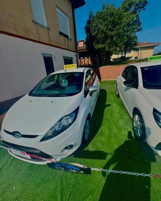 Ford Fiesta 1.4 TDCi 5p. Titanium