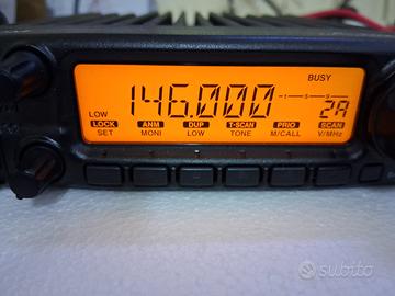 ICOM 2200 H 70W VHF € 150