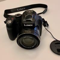 Panasonic LUMIX DMC-FZ72 super zoom