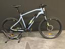 bici-e-bike-mtb-front-rockrider-st100